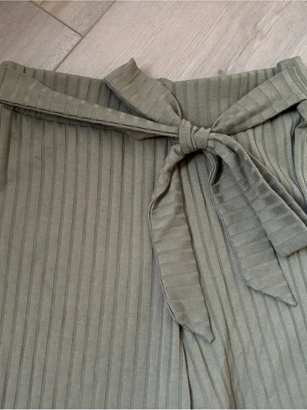 Forever 21 Olive Ribbed Wide-Leg Pants with Tie Waist and Matching Crop Top Set